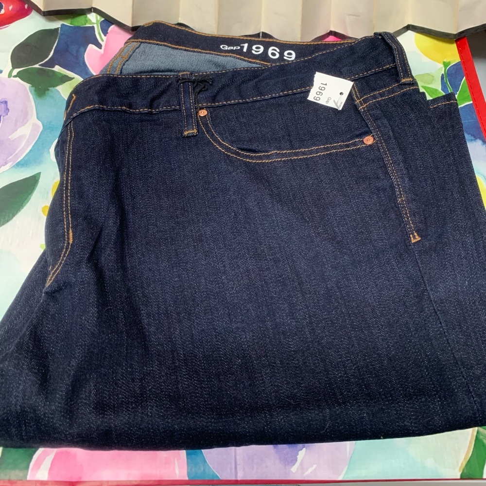 NWT Gap Curvy Jeans